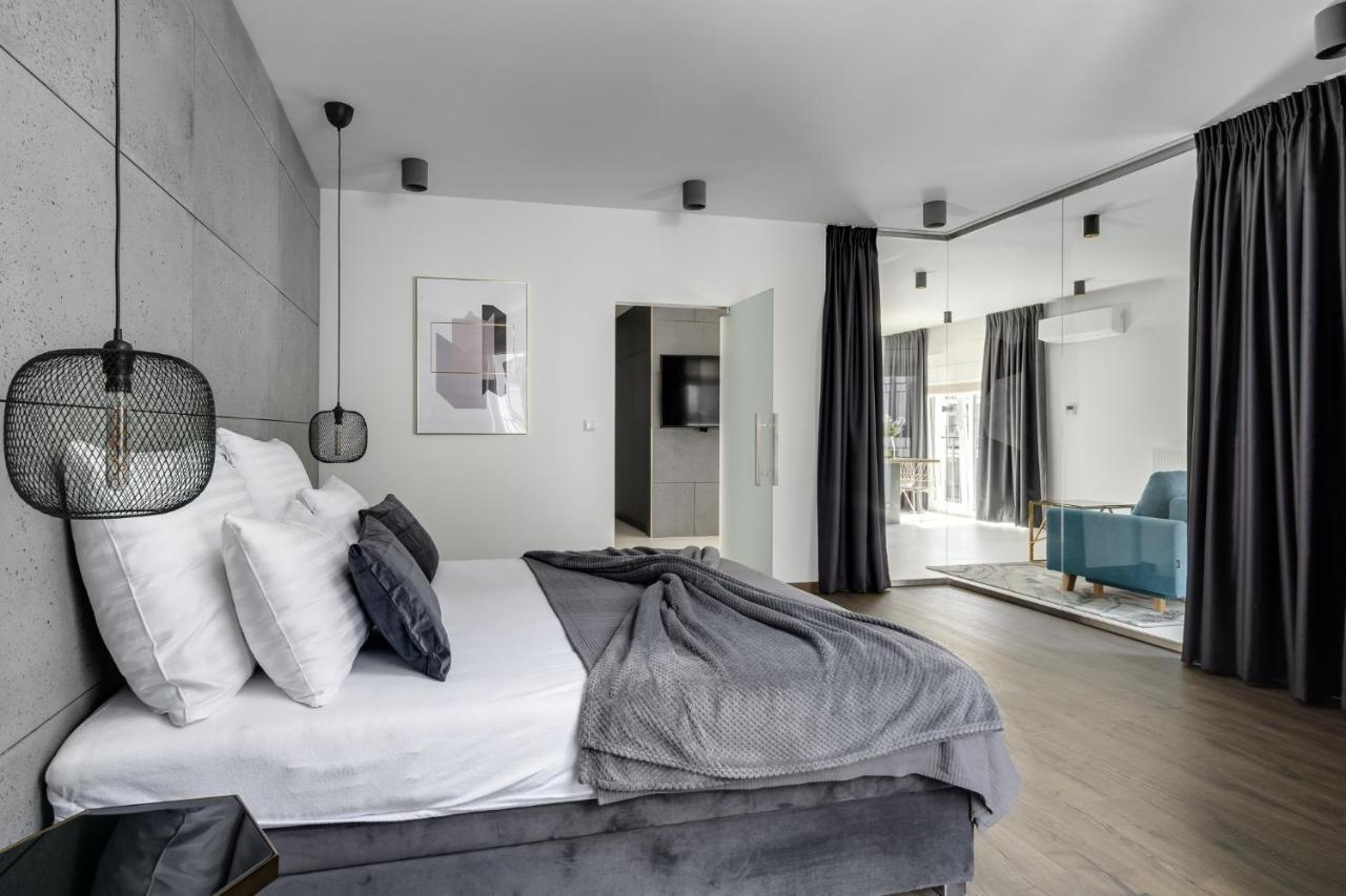 El Apartments - Lupus Poznan Bagian luar foto