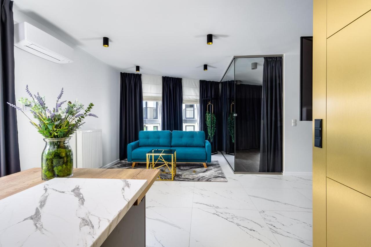 El Apartments - Lupus Poznan Bagian luar foto
